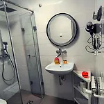 La I
