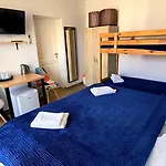 Quarto em Acomodações Particulares La I
